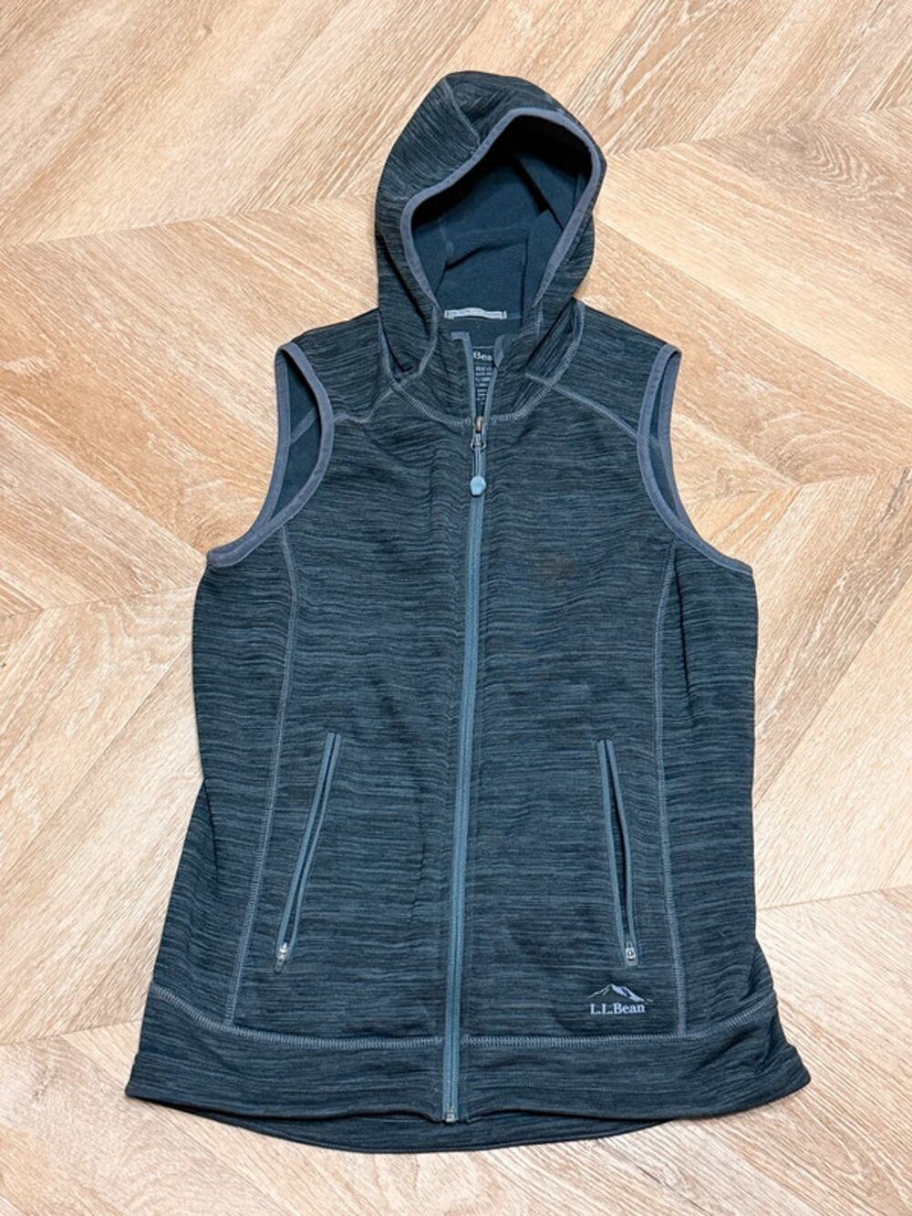 L.L.Bean Airlight Knit Hooded Vest